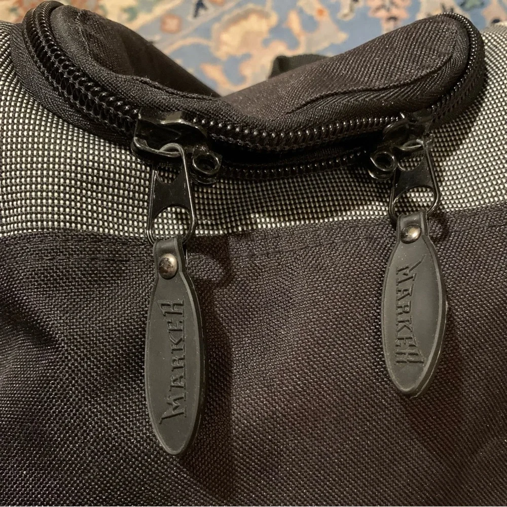 SKI MARKER BOOT GEAR ACCESSORIES TOTE LUGGAGE LARGE LOTS OF ZIPPER POCKETS GUC